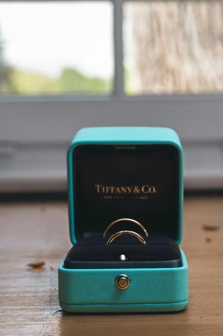 I. The Little Blue Box Won: How Tiffany Got Linked to American Love Stories